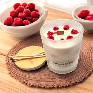 Bambu y frutos